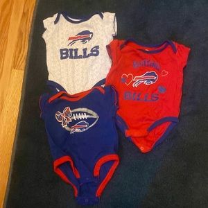 Bills baby onesies 3pk 0-3 months